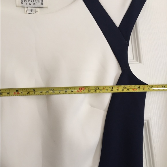 Nice En Focus dress! - Picture 3 of 7